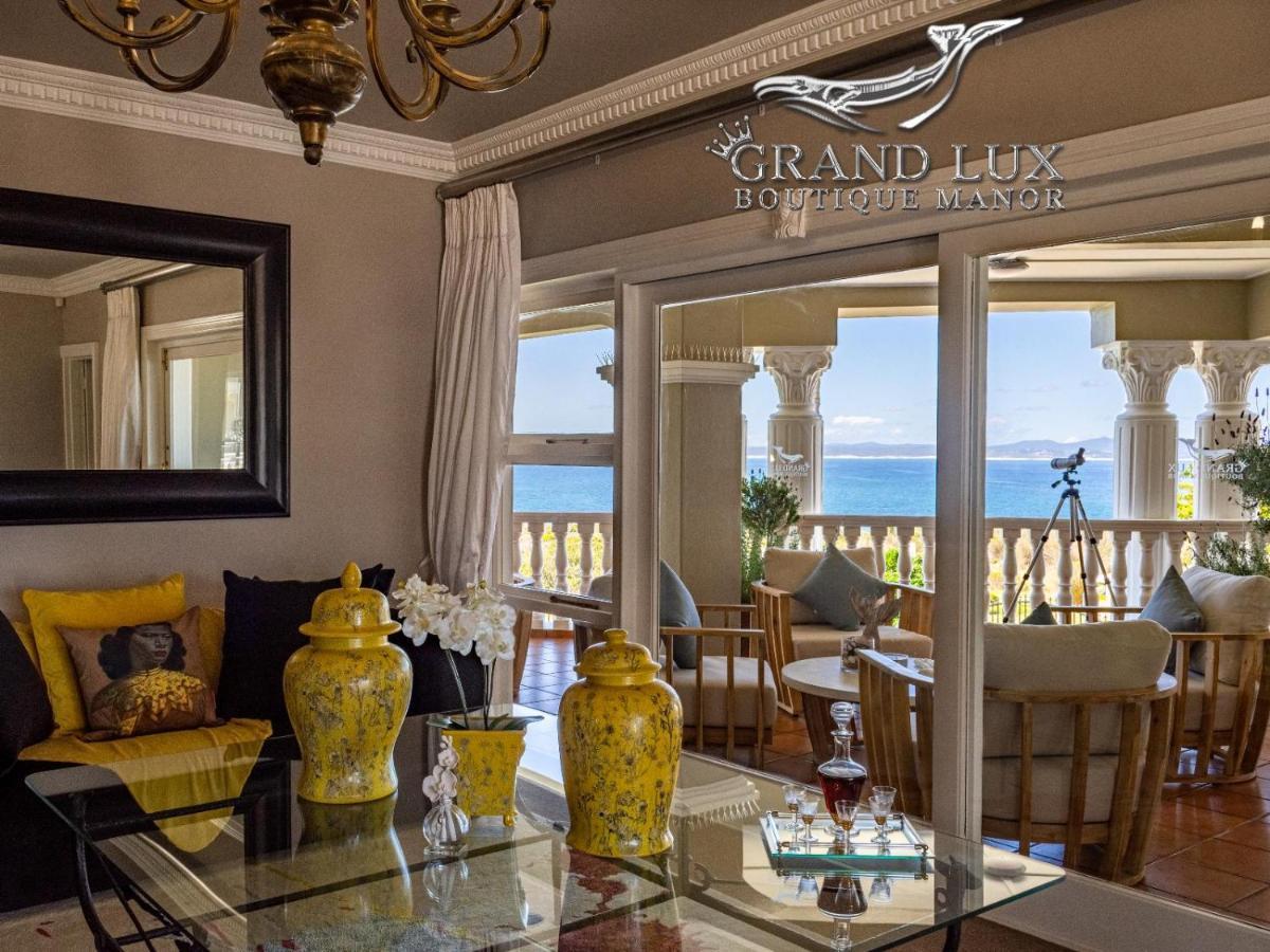 Grand Lux Boutique Manor Hotel เฮอร์มานุส ภายนอก รูปภาพ