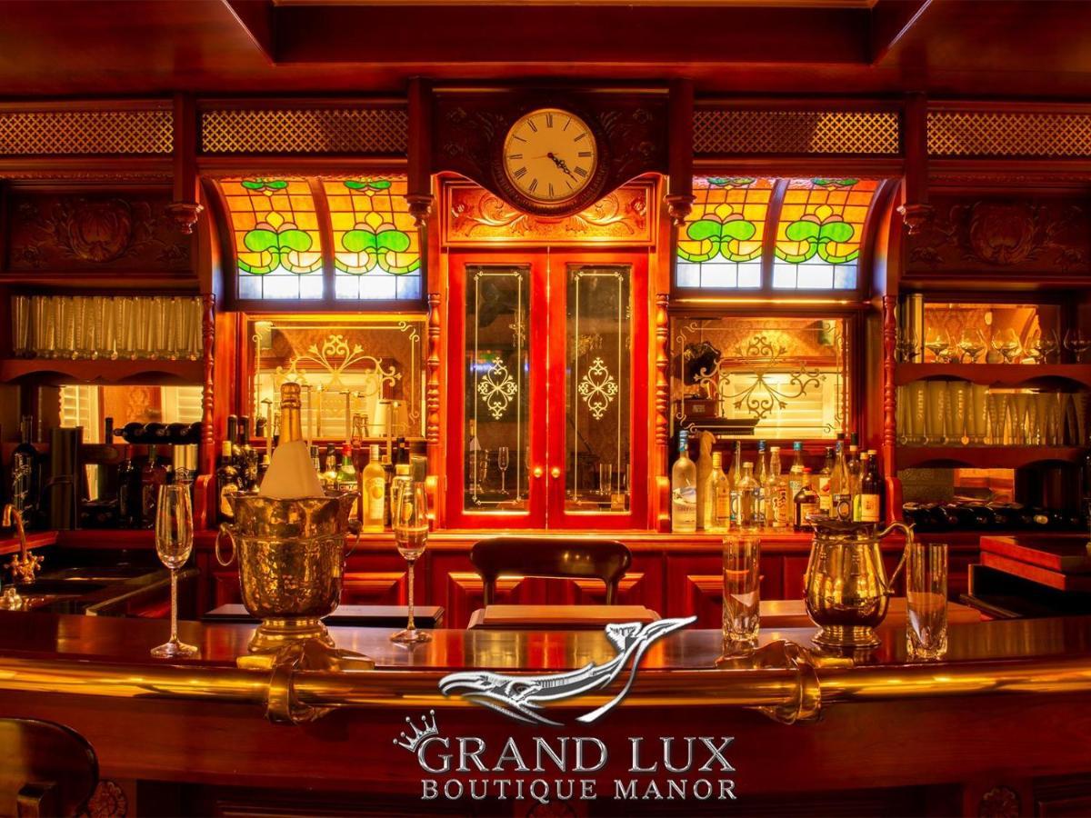 Grand Lux Boutique Manor Hotel เฮอร์มานุส ภายนอก รูปภาพ